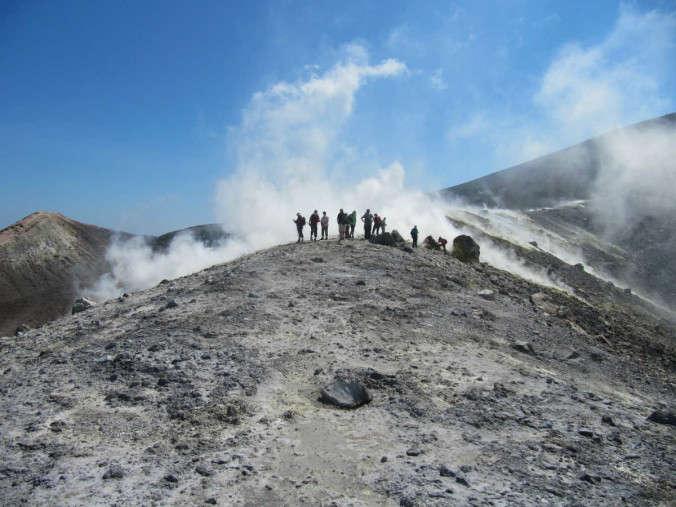 "Vulcano" - el volcán que dio el nombre a todos los volcanes.